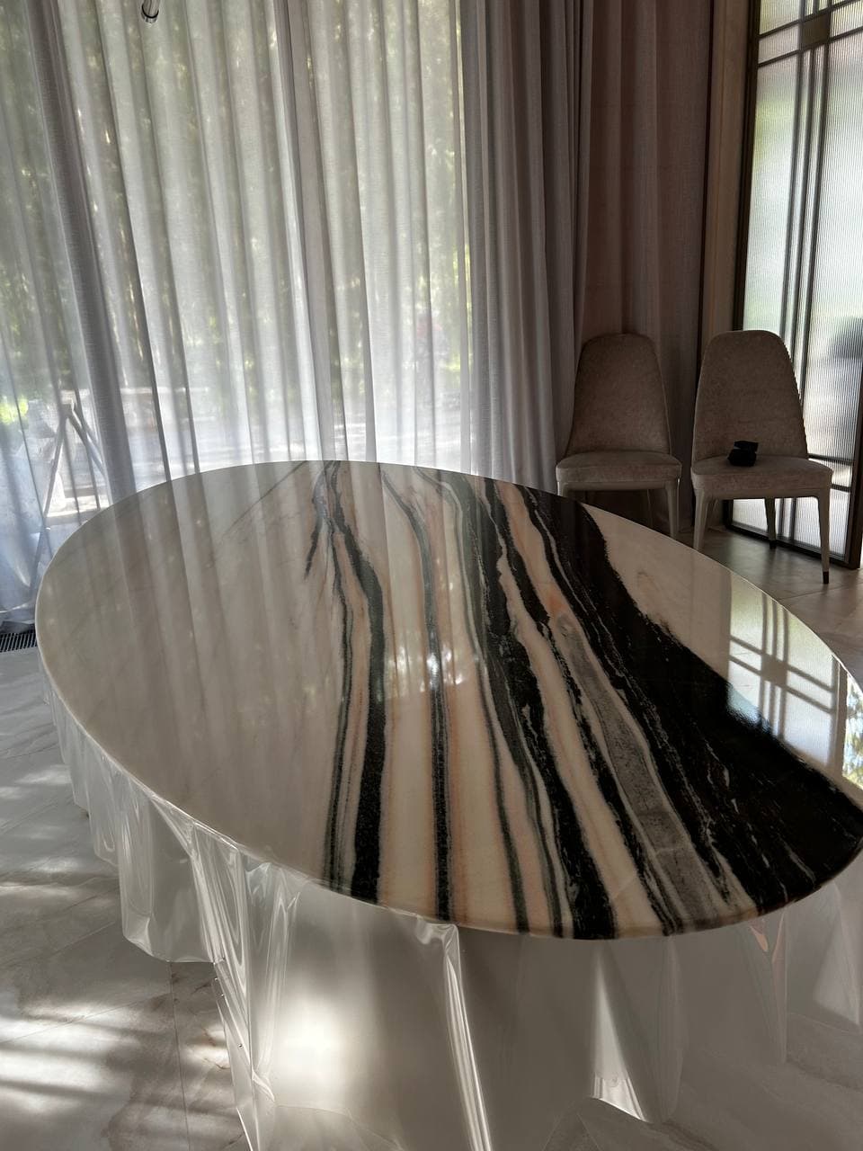 Пример выполненного проекта с полиуретановой пленкой