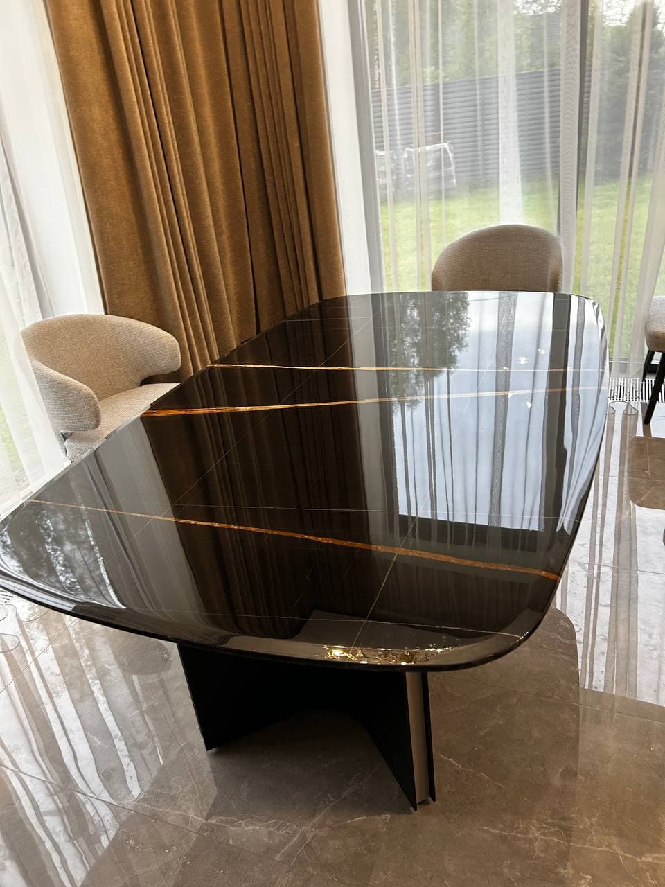 Пример выполненного проекта с полиуретановой пленкой